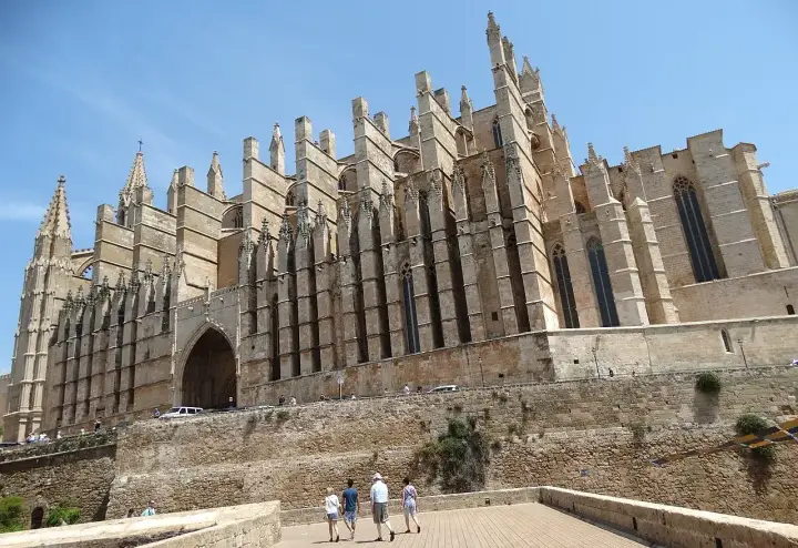 Palma de Mallorca – Kathedrale La Seu im Sonnenlicht