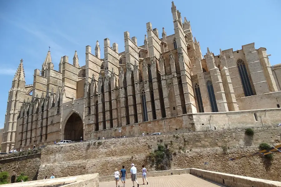 Palma de Mallorca – Kathedrale La Seu im Sonnenlicht