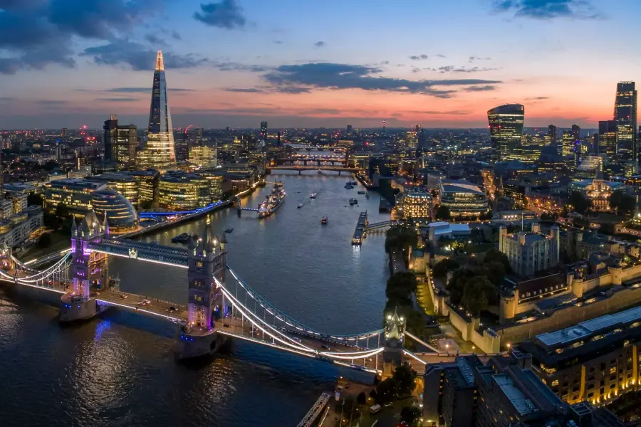 London-Stansted – Blick auf das Reiseziel
